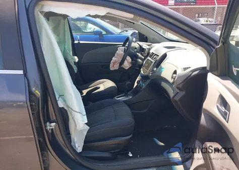 2013 Chevrolet Sonic Lt Auto из США, поврежденный, VIN 1G1JC5SH3D4209350